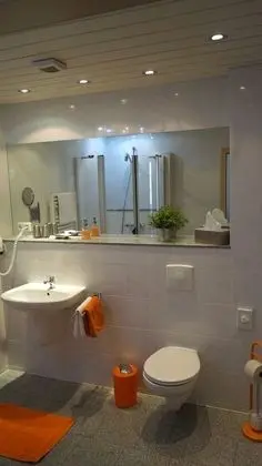 Deluxe Tek Büyük Yataklı Oda, Engellilere Uygun, Özel Banyo (mit Balkon)