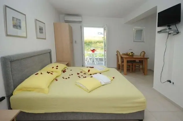 Apart Daire, 2 Yatak Odası, Deniz Manzaralı