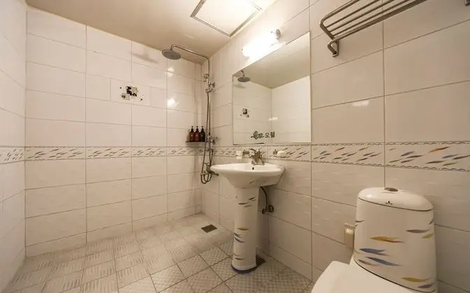 Oda (General room-mirror room)