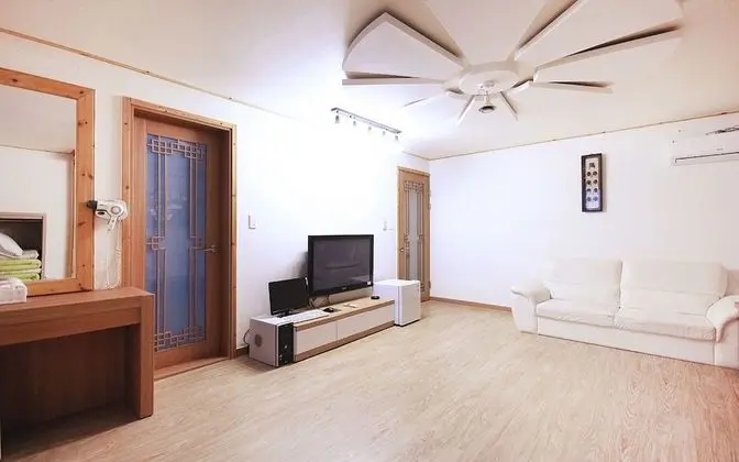 Oda (Special room-Korean room (Ondol/Cooli)