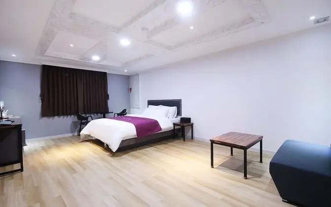 Oda (Deluxe-High-spec PC (Netflix viewing )