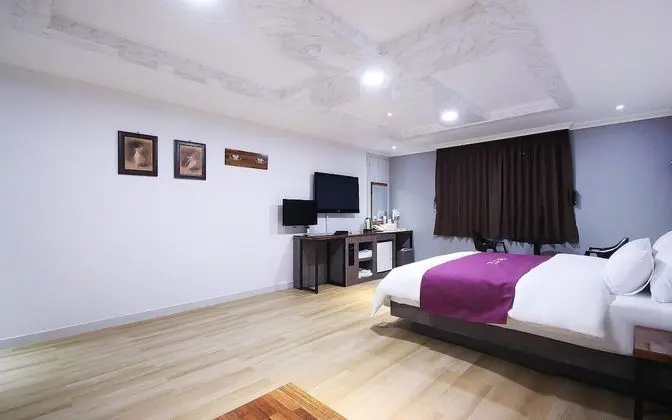 Oda (Deluxe-High-spec PC (Netflix viewing )