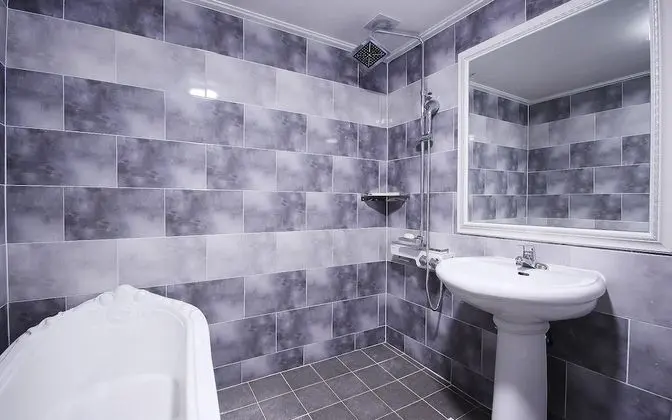 Oda (Deluxe-High-spec PC (Netflix viewing )