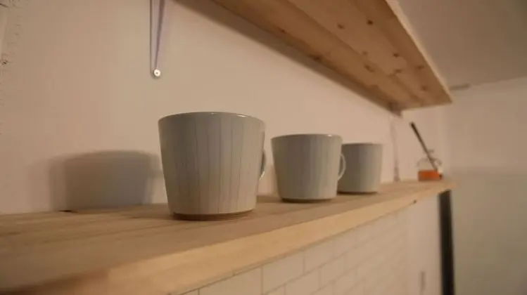 Ortak Ranzalı Oda, Sadece kadınlar için, Sigara İçilmez, Buzdolabı