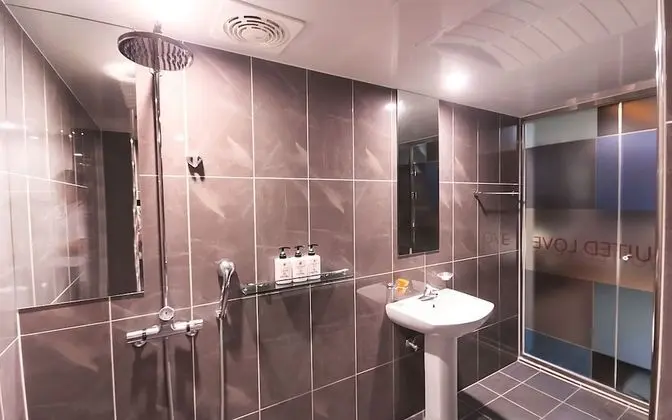 Oda (VIP-Double floor terrace (Netflix vie)