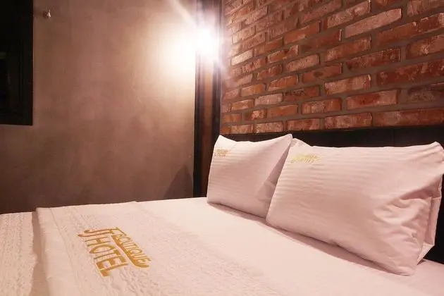 Oda (Vintage antique)