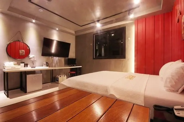 Oda (Vintage antique)