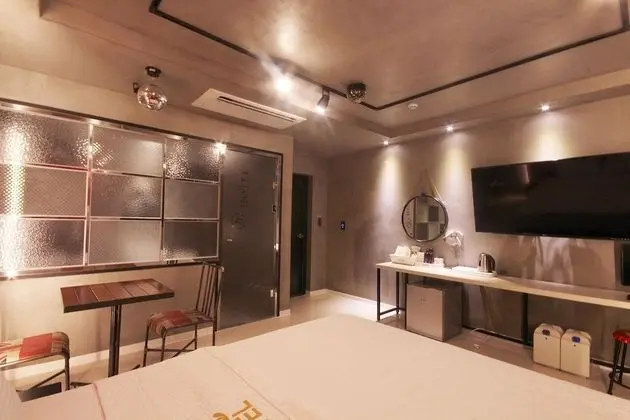 Oda (Vintage antique)