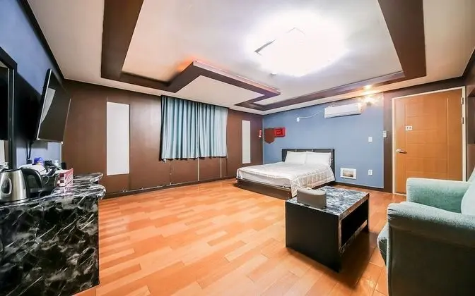 Oda (Special Room)