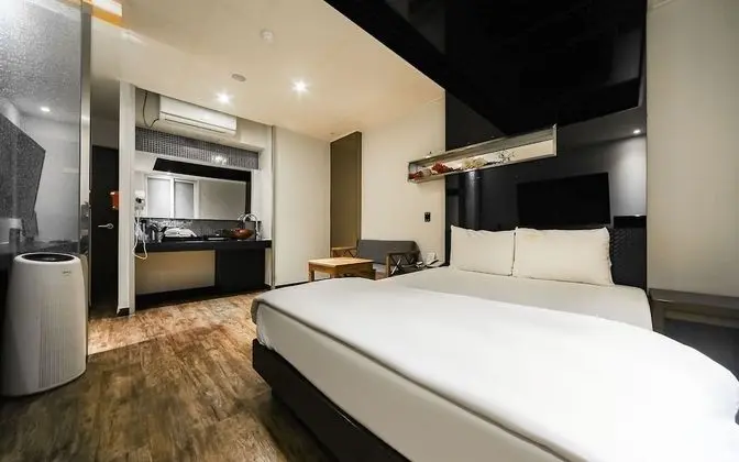 Oda (Special room (Netflix viewing/air pur)