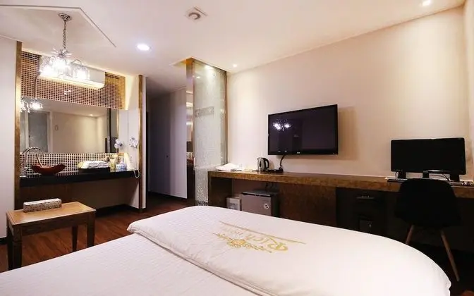 Oda (Special room (Netflix viewing/air pur)