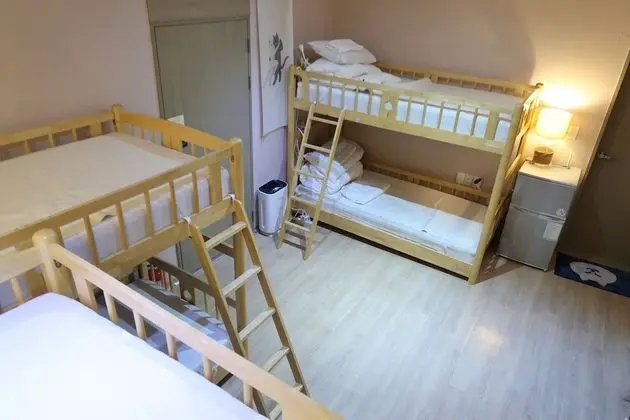 Ortak Ranzalı Oda, Sadece kadınlar için (6 persons)
