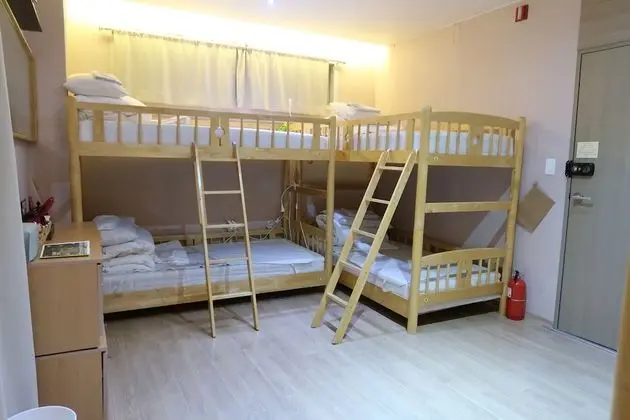 Ortak Ranzalı Oda, Sadece kadınlar için (6 persons)