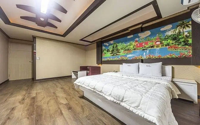 Oda (Deluxe room)