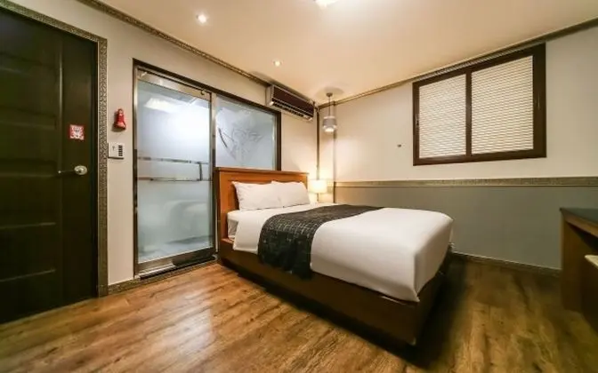 Oda (Standard Room (Luxury Bedding Modern )