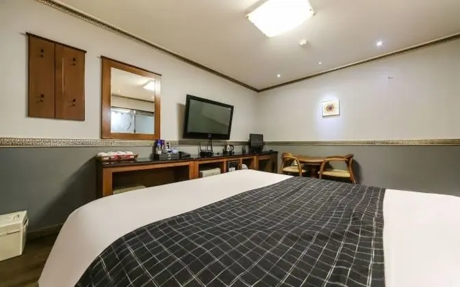 Oda (Standard Room (Luxury Bedding Modern )