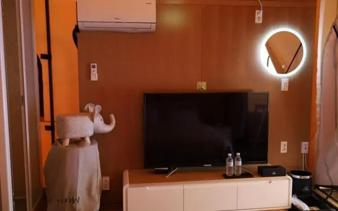 Oda (Luxury Building)