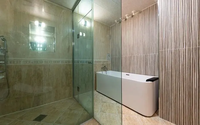 Oda (VIP-Spacious room (with styler massag)