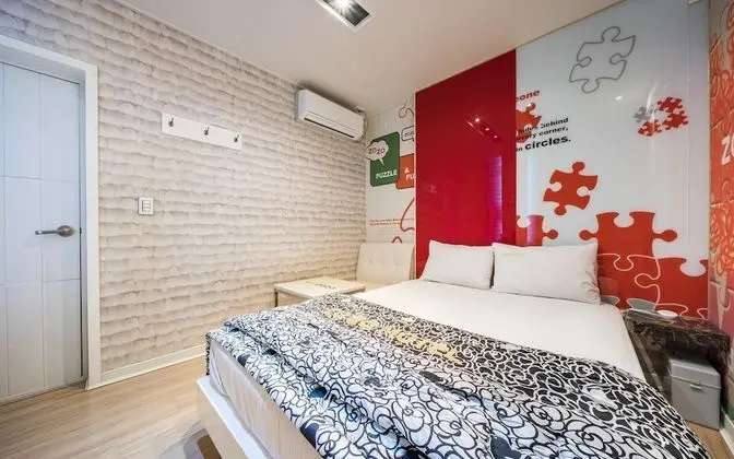 Oda (Standard Room (Netflix Available))