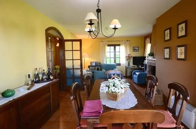 Family Villa, 3 Yatak Odası, Kişiye Özel Havuzlu, Kısmi Deniz Manzaralı