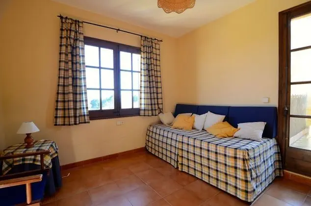 Family Villa, 3 Yatak Odası, Kişiye Özel Havuzlu, Kısmi Deniz Manzaralı