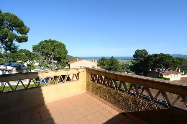 Family Villa, 3 Yatak Odası, Kişiye Özel Havuzlu, Kısmi Deniz Manzaralı