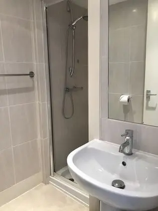 Basic Tek Kişilik Oda