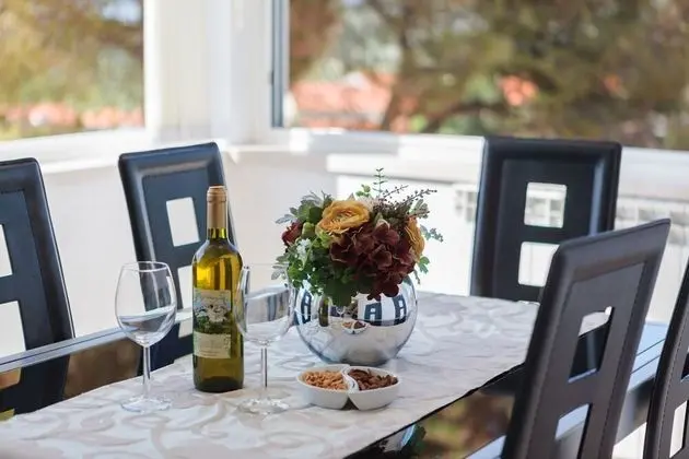 Ev (Andre - swimming pool - H(6+2))