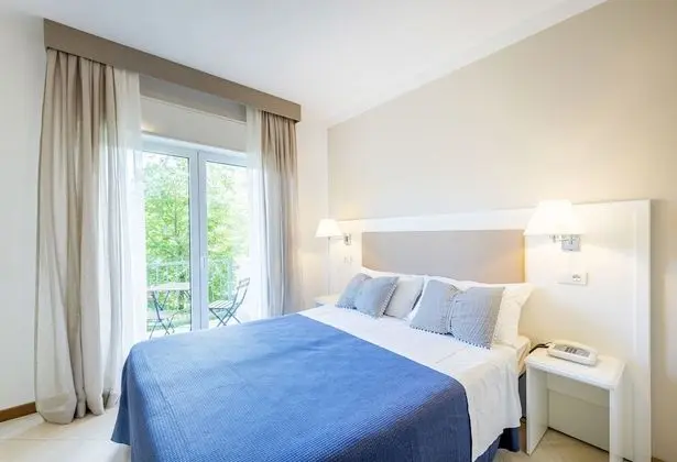 Standard Tek Büyük veya İki Ayrı Yataklı Oda