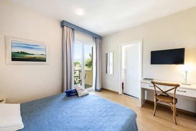 Superior Tek Büyük veya İki Ayrı Yataklı Oda