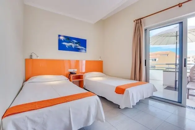 Tek Büyük Yataklı Oda, Balkon