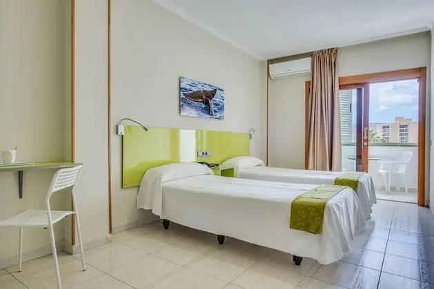 Tek Büyük Yataklı Oda, Balkon