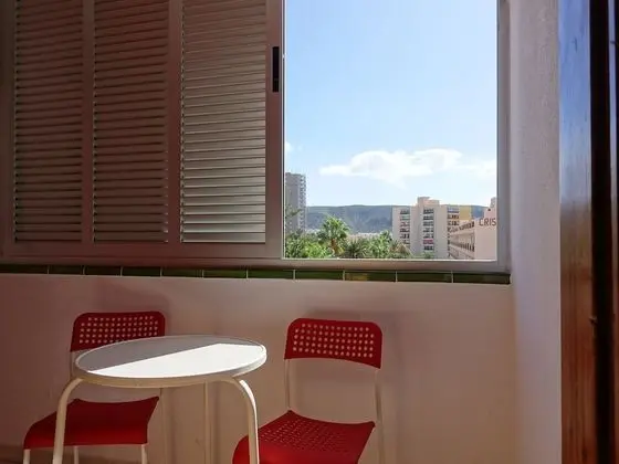 Tek Büyük Yataklı Oda, Balkon