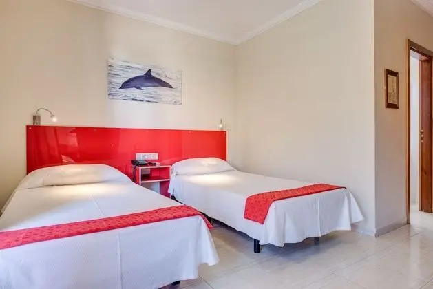 Tek Büyük Yataklı Oda (Interior)