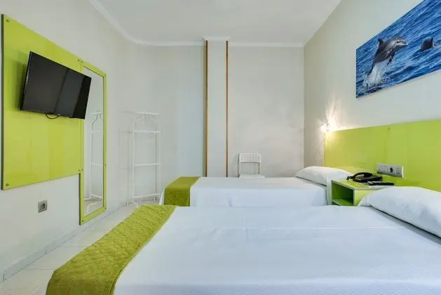 Tek Büyük Yataklı Oda (Interior)