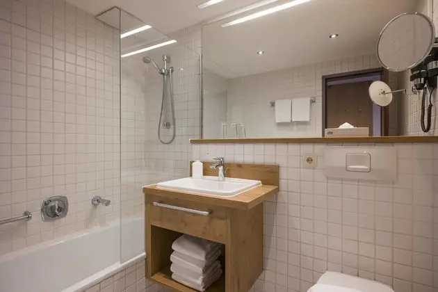 Comfort Tek Büyük Yataklı Oda