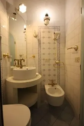 Classic Tek Büyük veya İki Ayrı Yataklı Oda