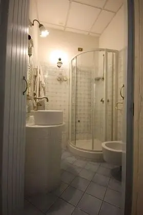 Classic Tek Büyük veya İki Ayrı Yataklı Oda