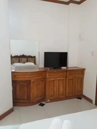 Standard Tek Kişilik Oda, 1 Yatak Odası, Havuz Manzaralı, Bahçeli