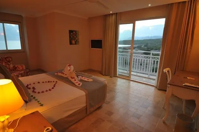 Deniz Manzarali Family Suite 1+1