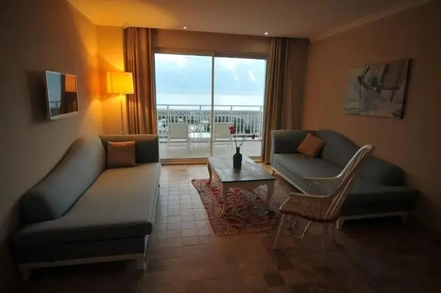 Deniz Manzarali Family Suite 1+1