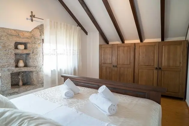 Traditional Apart Daire, Birden Çok Yatak
