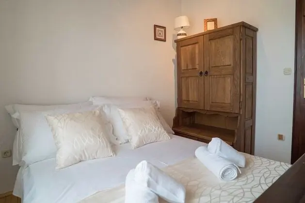 Traditional Apart Daire, Birden Çok Yatak