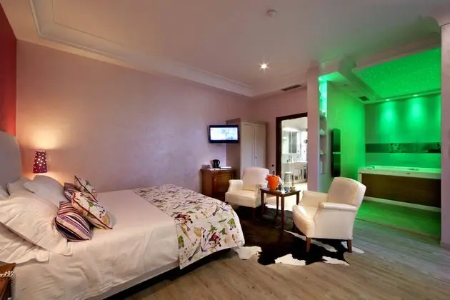 1 Çift Kişilik Veya 2 Tek Kişilik Yatak Standard