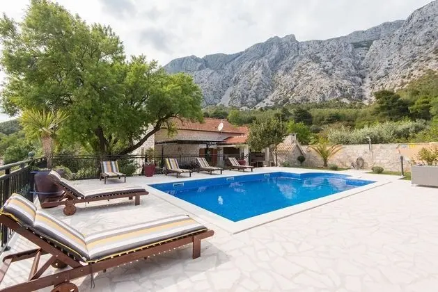 Villa, Kişiye Özel Havuzlu