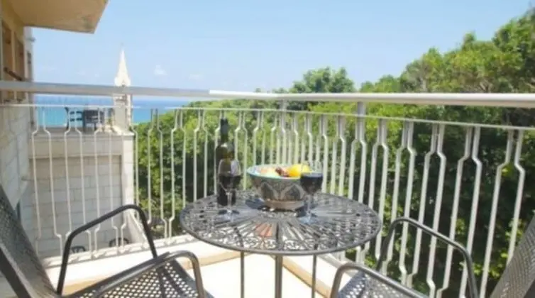 Deluxe Stüdyo, Balkon