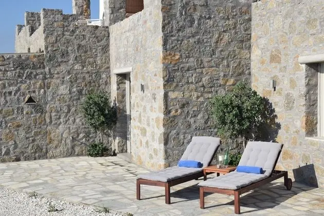Deluxe Villa, 2 Yatak Odası, Mutfak, Okyanusa Sıfır (Niki)
