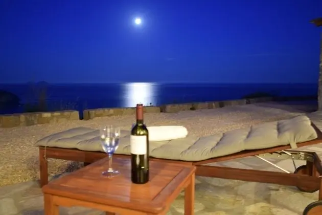 Deluxe Villa, 2 Yatak Odası, Mutfak, Okyanusa Sıfır (Niki)