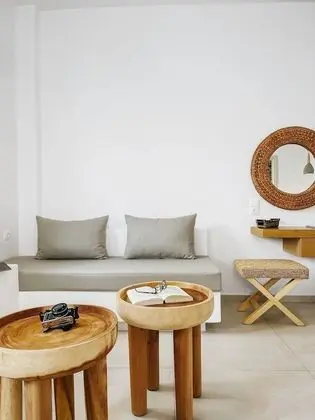 Pegasus / Lacerta Studios