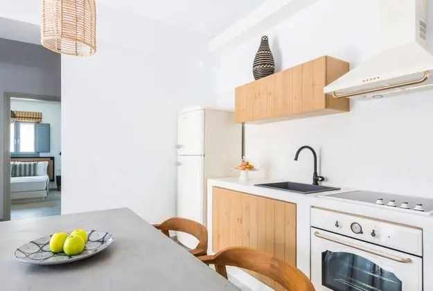 Perseus Apartment